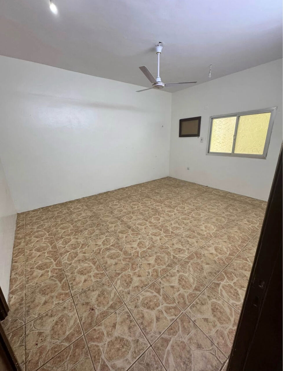 Jeddah, Apartments, Flats, Houses & Villas, SAR 1500/year,  2 BR,  2 Big Room With AC 1 Kitchen 1 Tv Lounge 1 Washroom