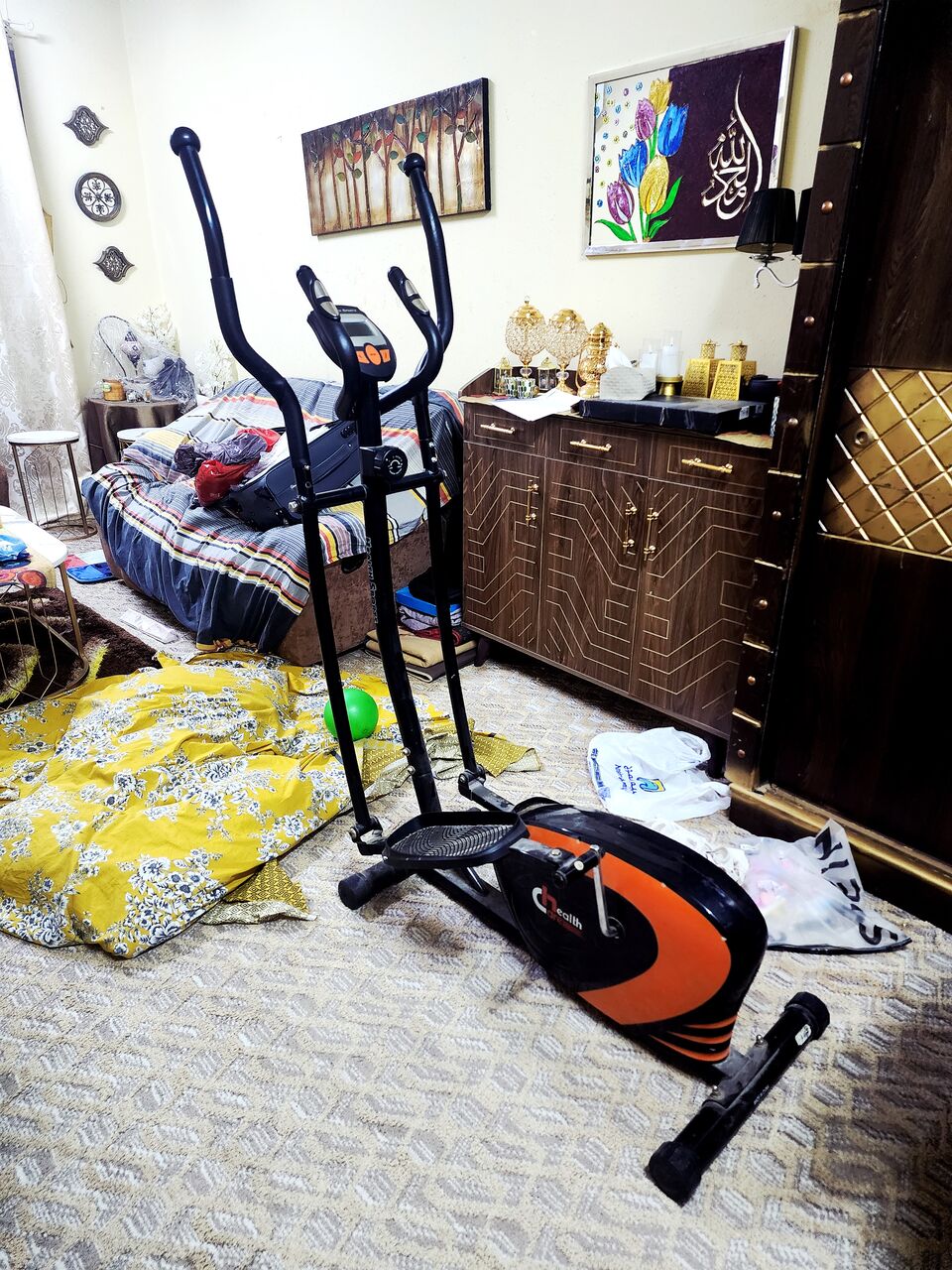 Riyadh, Health & Beauty Items, SAR 250,  Gym Elliptical Machine For Sale