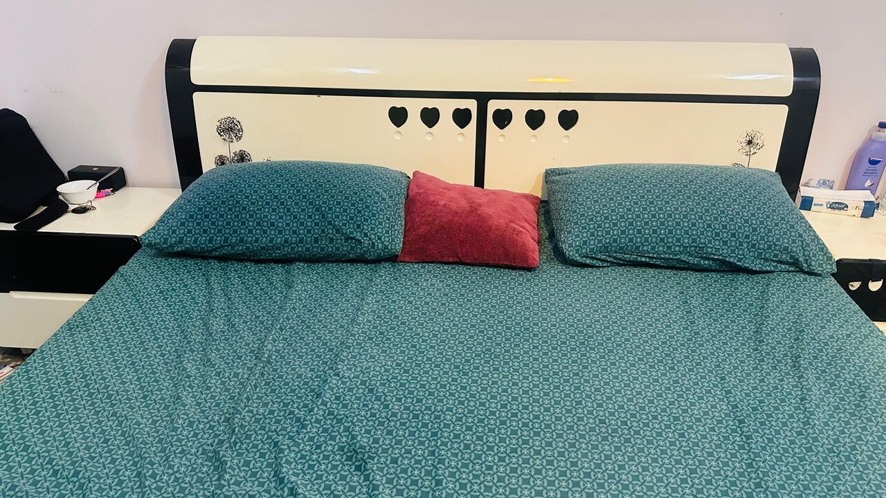 Jubail, Furniture, SAR 900,  King Size Bed Set For Sale!!!