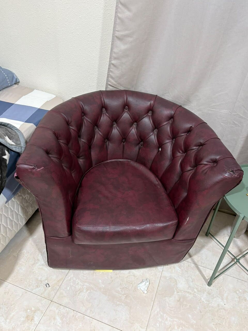 Riyadh, Furniture, SAR 900,  2 Single Bed With Spring Matress + 2 Armchairs Single Sofa
