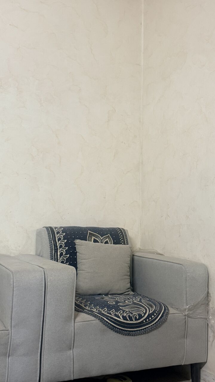 Riyadh, Furniture, SAR 400,  Urgent: Sofa Set + FREE Vacuum Cleaner (negotiable).