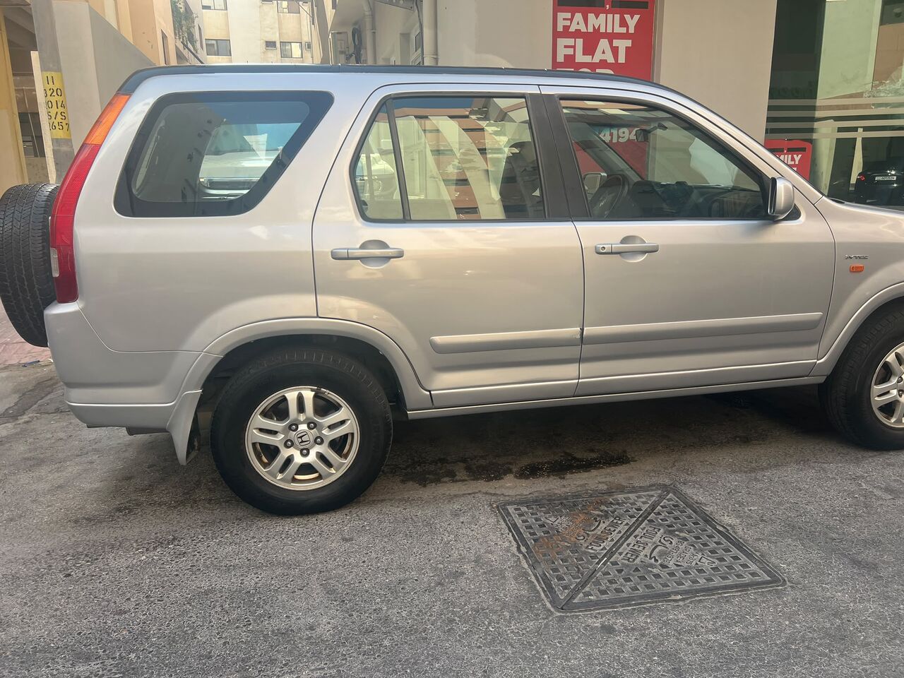 Juffair, Vehicles, Cars & Trucks , BHD 1150,  Honda CR-V,  2003,  Automatic,  4 KM,  I Went Sell My Car Honda Cr V