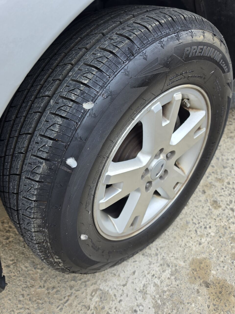 Riyadh, Vehicles, Cars & Trucks , SAR 15000,  Ford Explorer,  2009,  Automatic,  350000 KM,   SAR 15,000 Negotiable