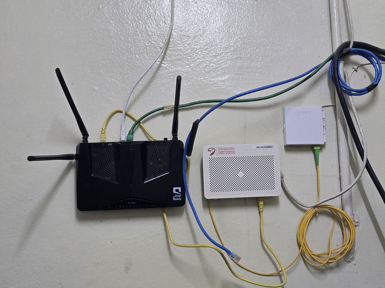 Dammam, Household Items, SAR 100,  Mobily 5G Router Full Set!