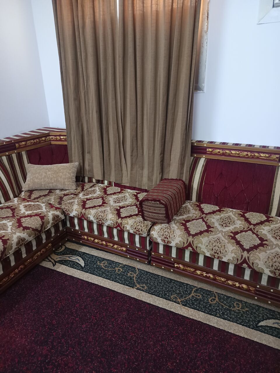 Riyadh, Furniture, SAR 500,  🛋️ Sofa Set For Sale – Complete Set