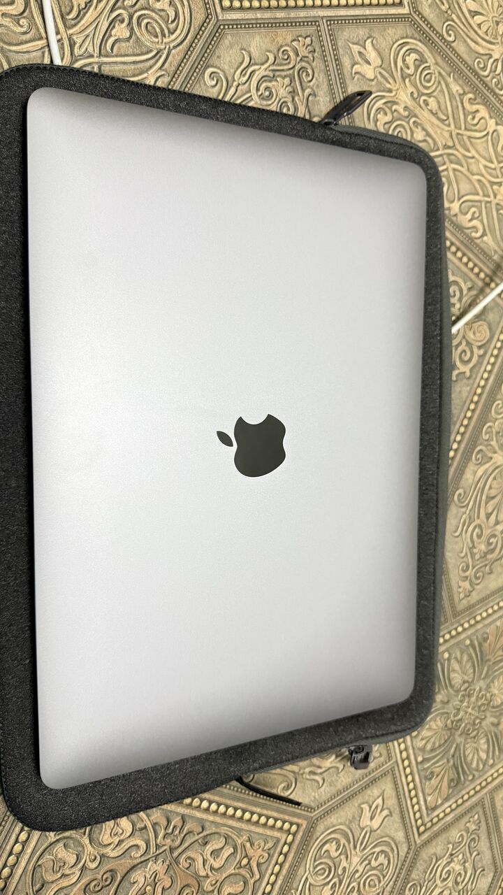 Jubail, Electronics, SAR 4000,  MacBook Pro