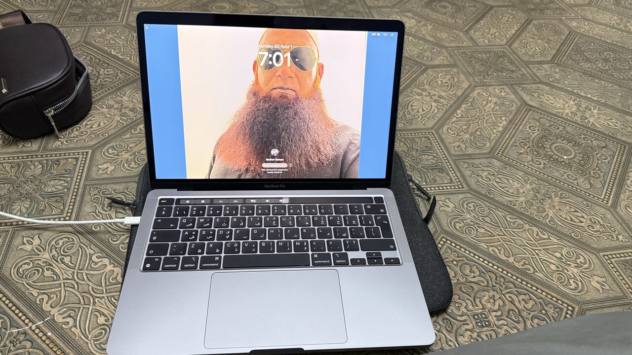 Jubail, Electronics, SAR 4000,  MacBook Pro
