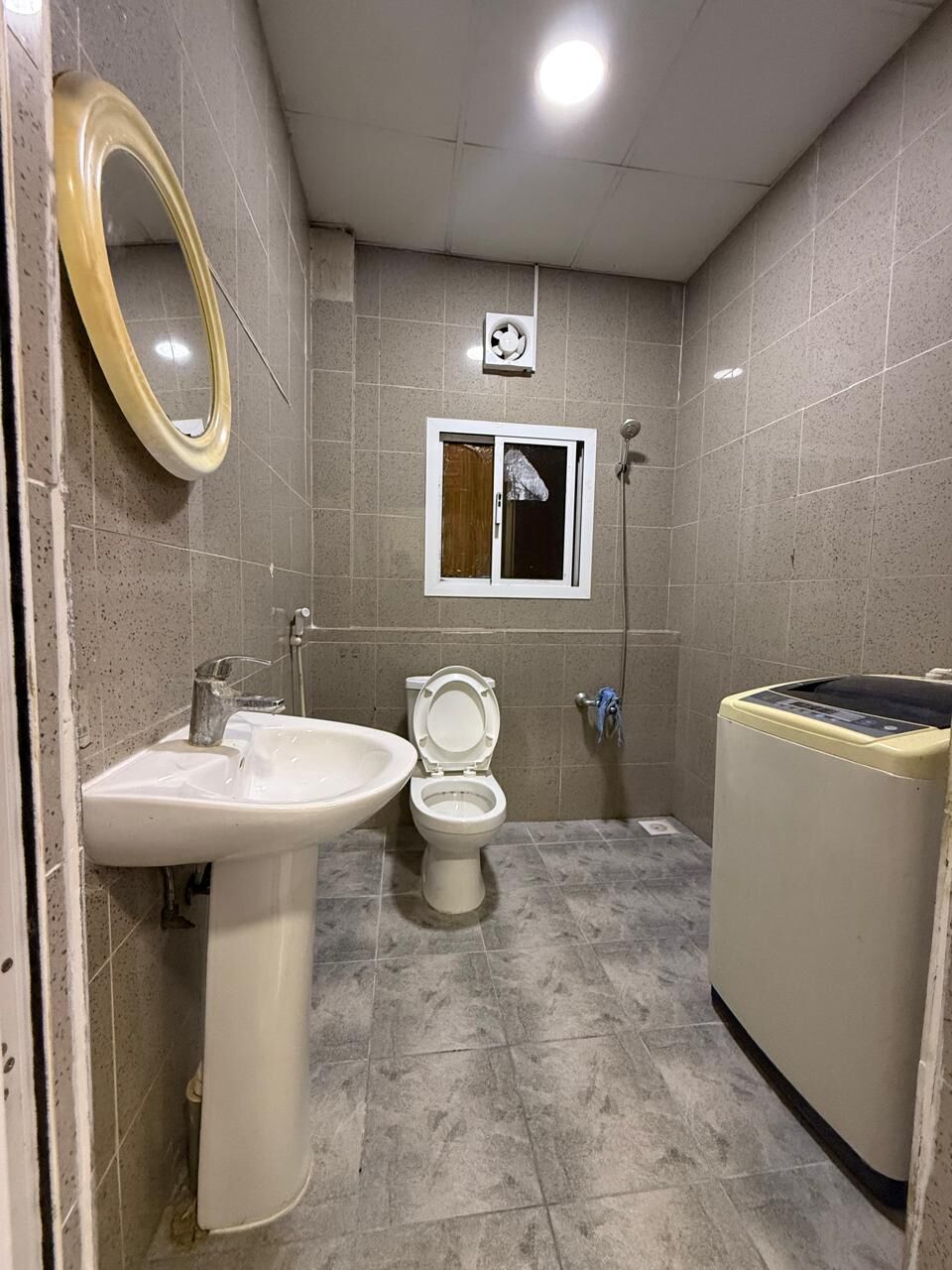 Gudaibiya, Apartments, Flats, Houses & Villas, BHD 160/month,  1 BR,  ***** FULLY FURNISHED Studio Flat Rent In GUDAIBIYA @ ALL INCLUSIVE*****