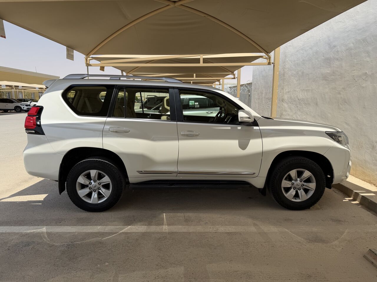 Al Mounsiyah, Vehicles, Cars & Trucks , SAR 104000,  Toyota Land Cruiser Prado,  2019,  Automatic,  244000 KM,  V6 , 4 Wheel Drice