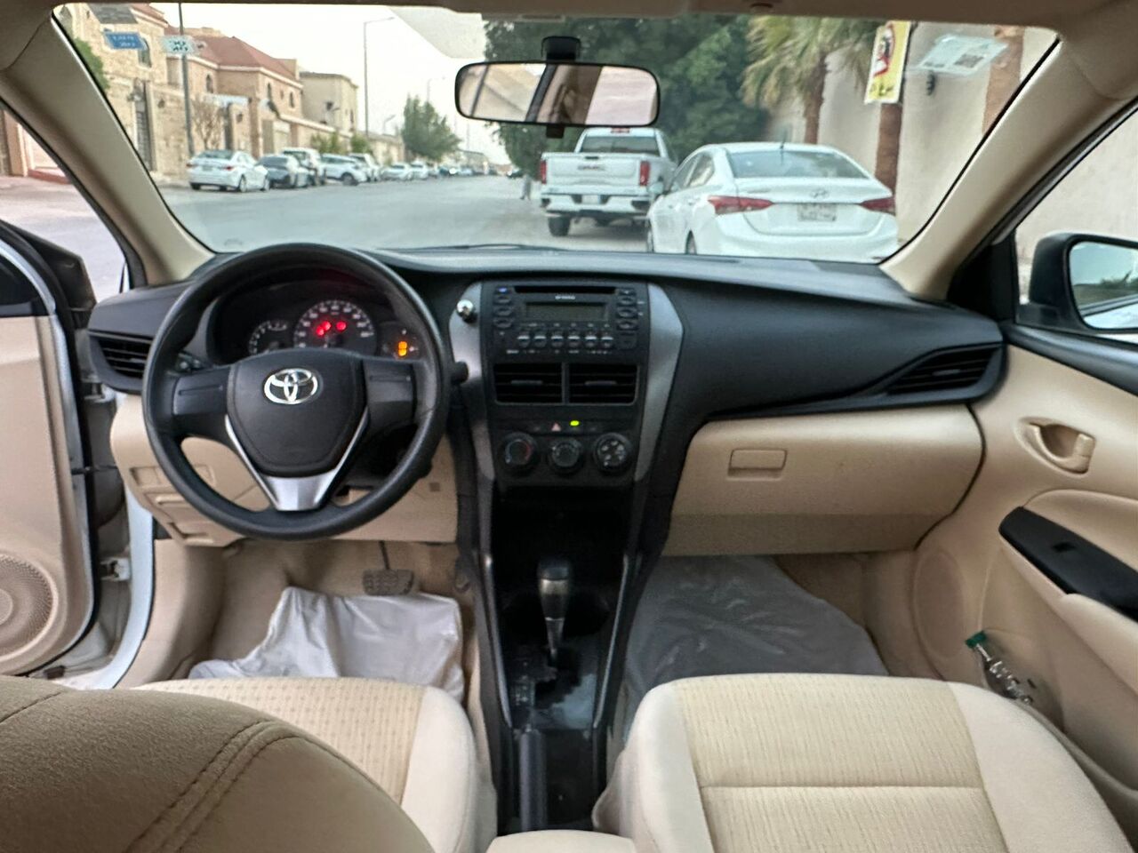 Riyadh, Vehicles, Cars & Trucks , SAR 40000,  Toyota Yaris,  2021,  Automatic,  73000 KM,    Auto Transmission For Sales With Good Price 1st Owner