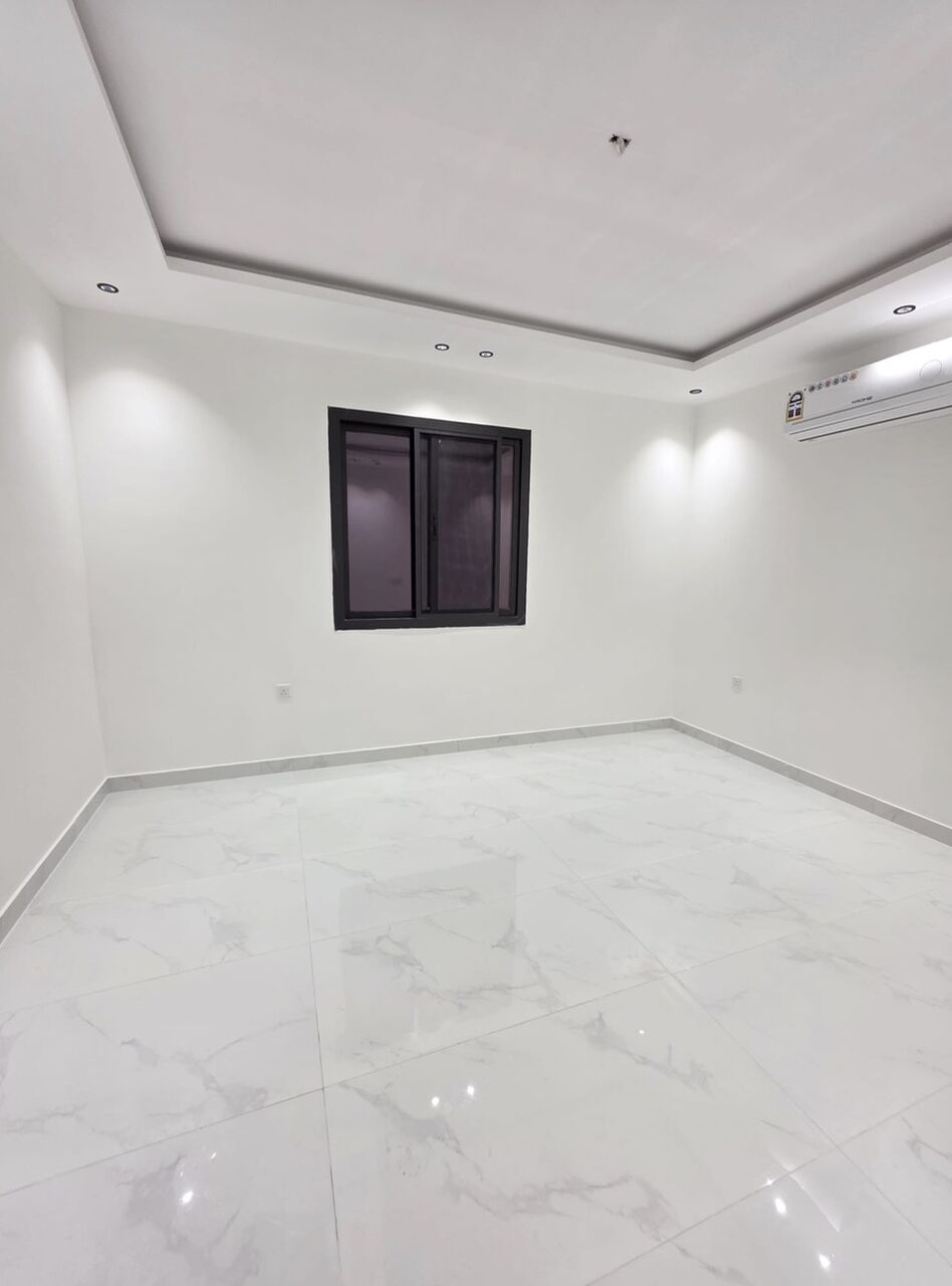 Hidd, Real Estate For Sale, BHD 73000,  4 BR,  200 Sq. Meter,  For Sale: Luxury Apartment In New Hidd.