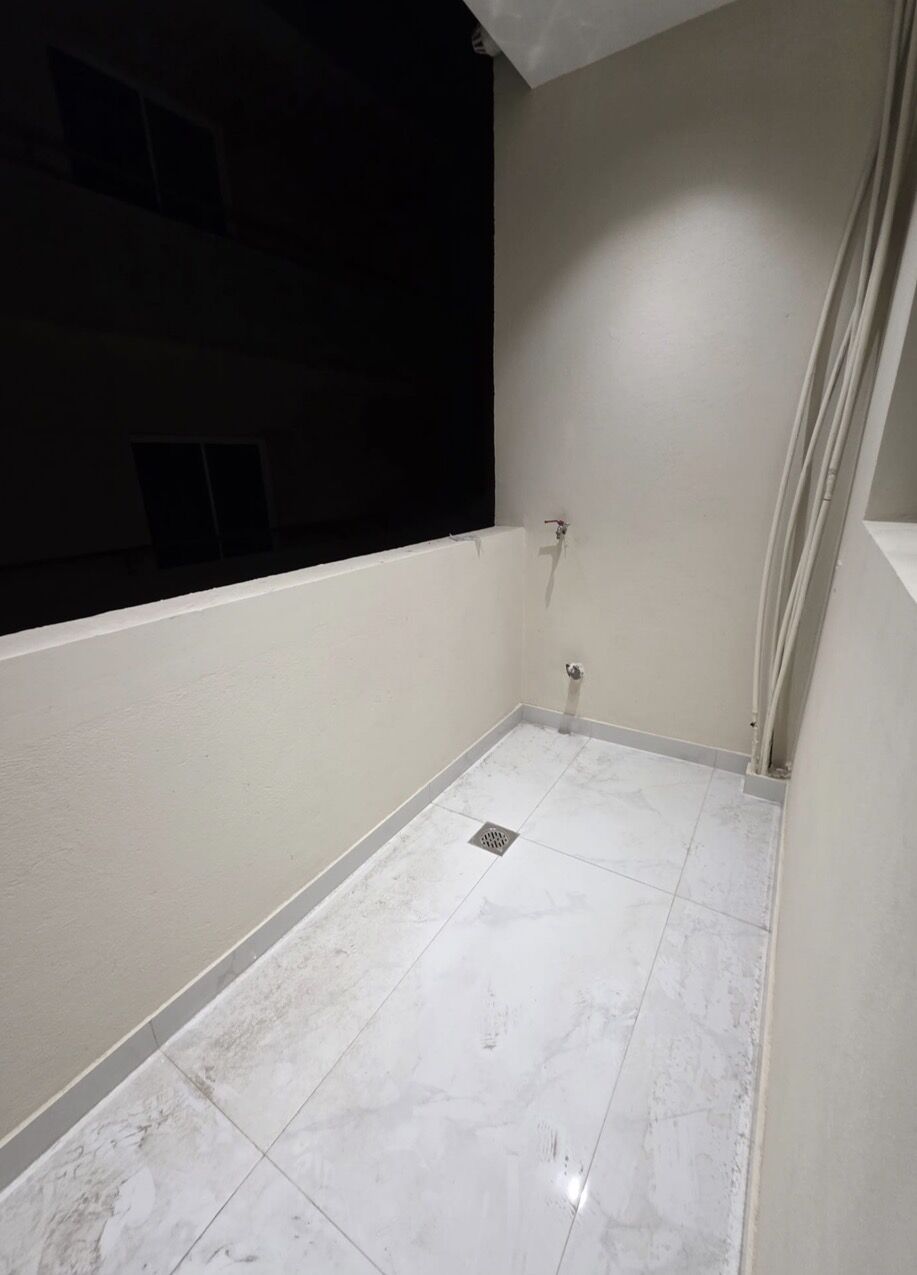 Hidd, Real Estate For Sale, BHD 73000,  4 BR,  200 Sq. Meter,  For Sale: Luxury Apartment In New Hidd.