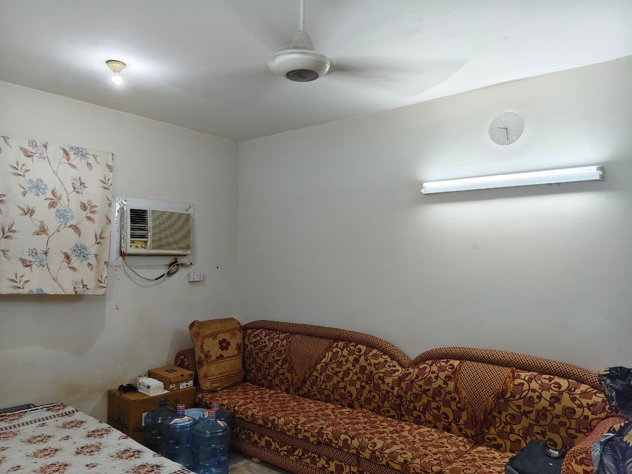 Al Wizarat, Rooms for Rent, SAR 1200/month,  Furnished,  Fully Furnished Executive Room Available (Big In Size) &ndash; HARA (Move-In Ready)