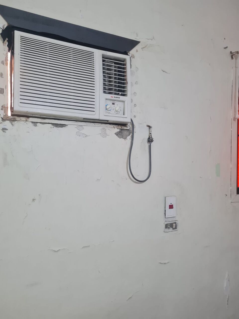 Jeddah, Rooms for Rent, SAR 800/month,  Room Available For Rent In Aziziyah Jeddah