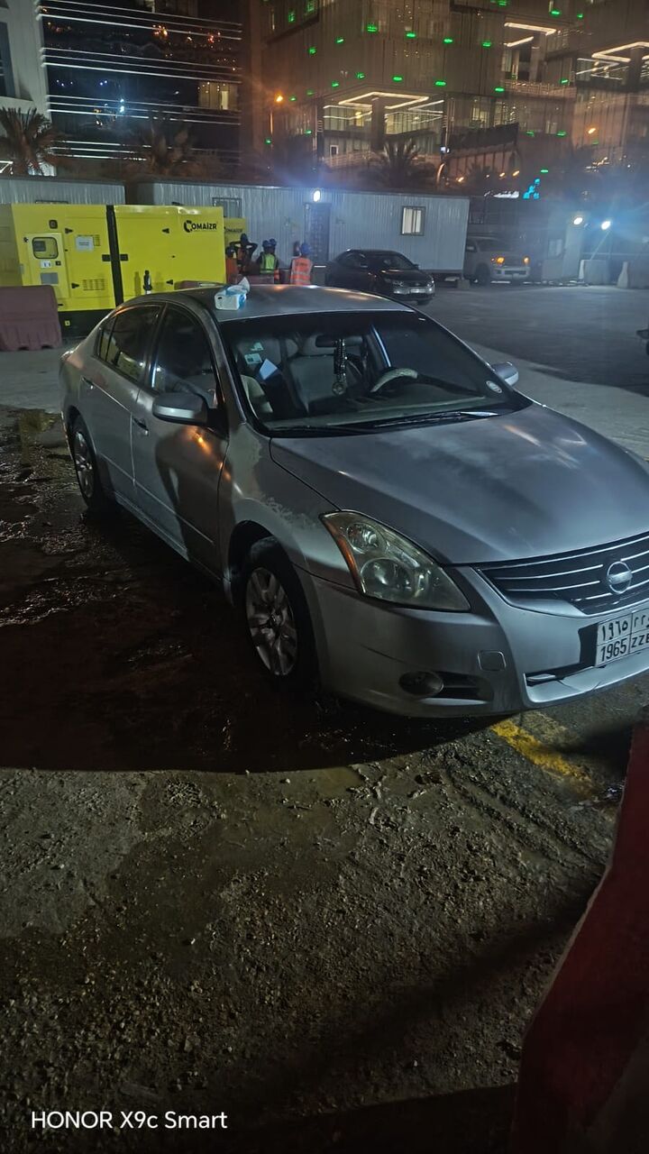 Riyadh, Vehicles, Cars & Trucks , SAR 17000,  Nissan Altima,  2011,  Automatic,  370000 KM,  RIYADH