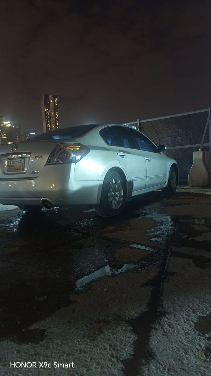 Riyadh, Vehicles, Cars & Trucks , SAR 17000,  Nissan Altima,  2011,  Automatic,  370000 KM,  RIYADH