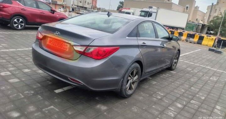 Manama, Vehicles, Cars & Trucks , BHD 1499,  2013 HYUNDAI SONATA 2.0 #MID OPTION #Cruise Control #Bluetooth,  2013,  Automatic,  160000 KM,   HYUNDAI SONATA #MID OPTION
