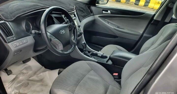 Manama, Vehicles, Cars & Trucks , BHD 1499,  2013 HYUNDAI SONATA 2.0 #MID OPTION #Cruise Control #Bluetooth,  2013,  Automatic,  160000 KM,   HYUNDAI SONATA #MID OPTION