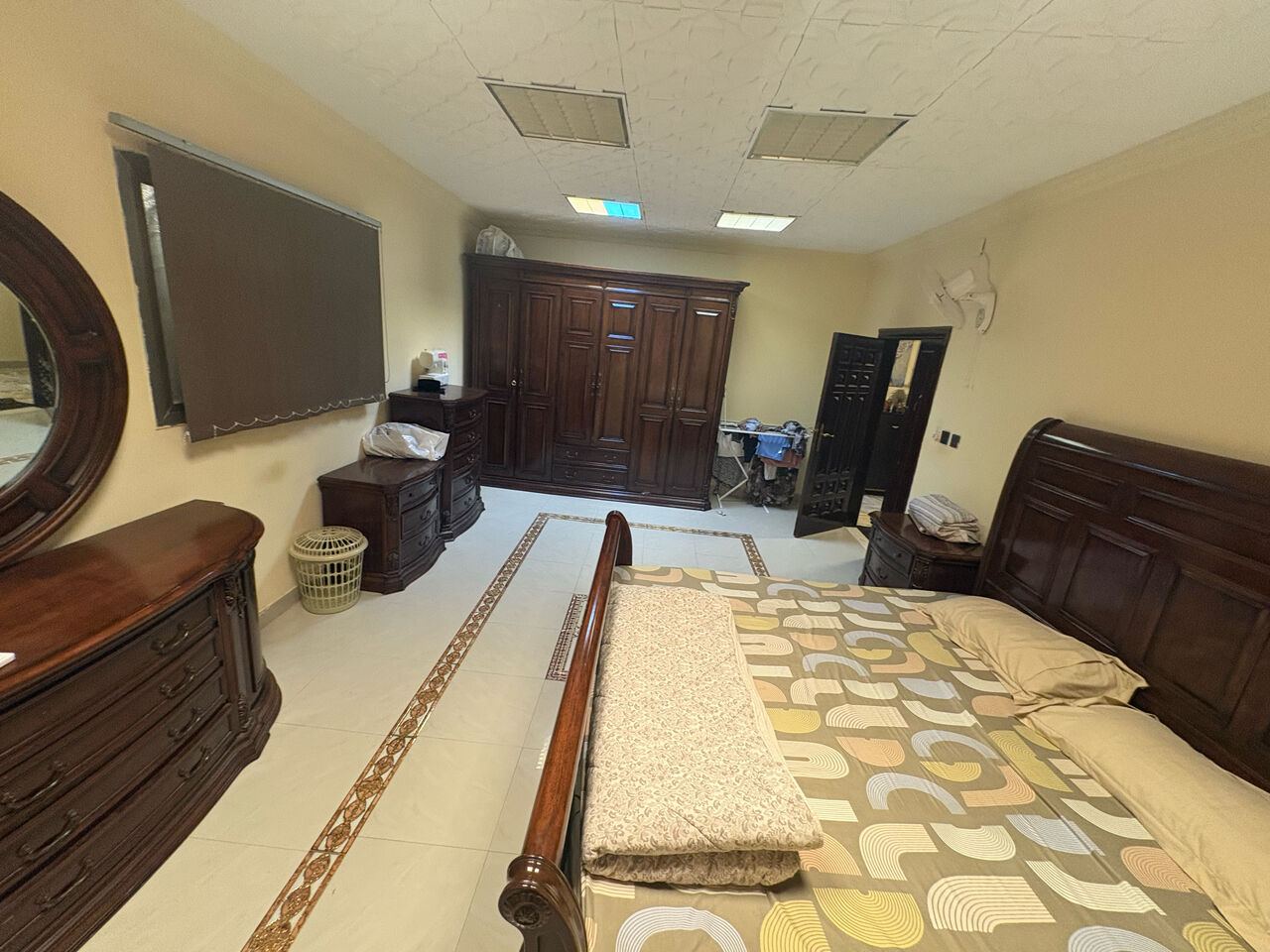 Riyadh, Furniture, SAR 1000,  Bed , Waredrobe And Dressing Set