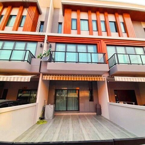 Bangkok, Villas, THB 50000,  25 Sq. Feet,  ให้เช่าทาวน์โฮม Eigen พัฒนาการ 3 ชั้น 4 ห้อ