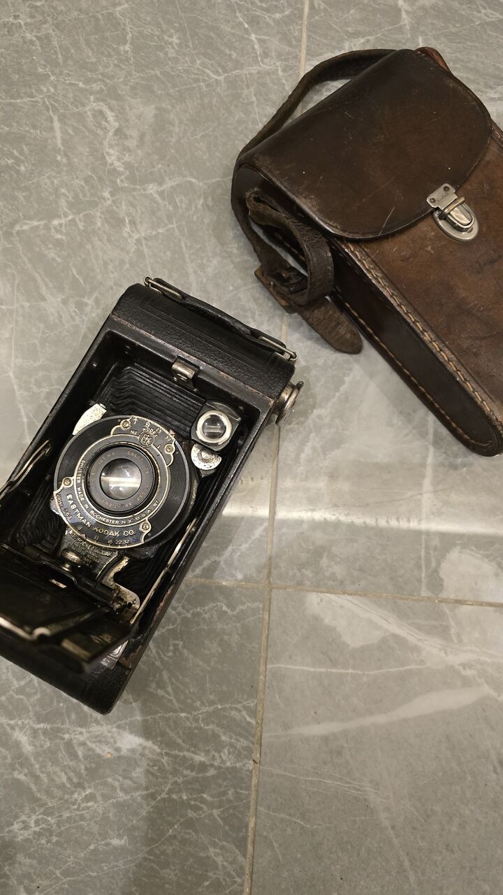 Riyadh, Collectibles, SAR 450,  Vintage Collectibles Kodak Camera