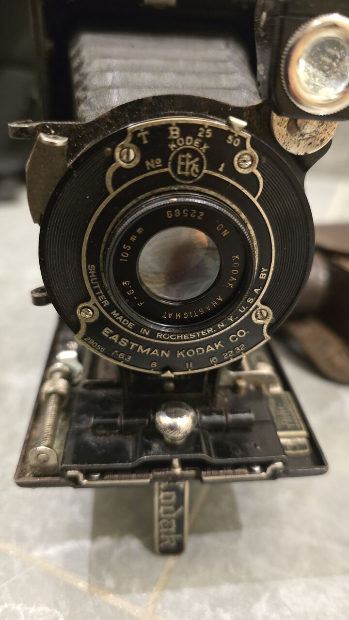 Riyadh, Collectibles, SAR 450,  Vintage Collectibles Kodak Camera