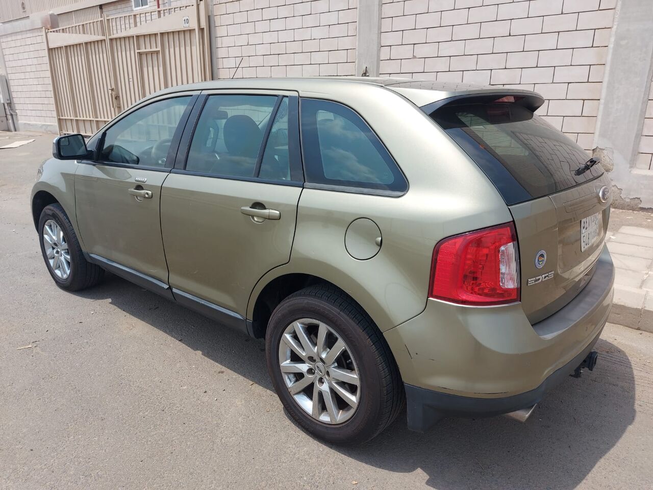 Jeddah, Vehicles, Cars & Trucks , SAR 25000,  Ford Edge,  2013,  Automatic,  350000 KM,   For Sale