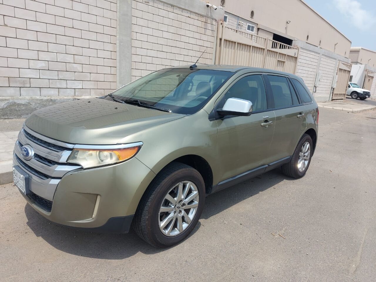 Jeddah, Vehicles, Cars & Trucks , SAR 25000,  Ford Edge,  2013,  Automatic,  350000 KM,   For Sale