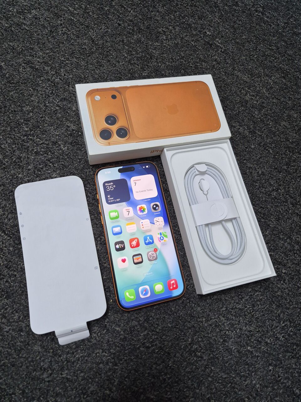Al Rahmaniyah, Mobile Phones, SAR 4650,  IPhone 17 Pro Max 256gb Cosmic Orange Physical Sim Support