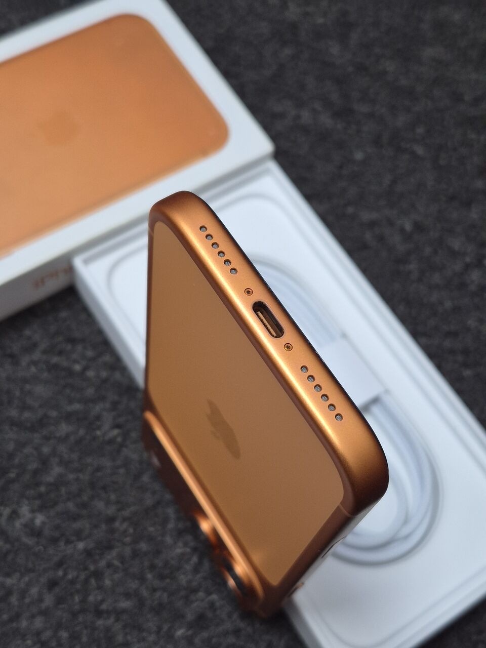 Al Rahmaniyah, Mobile Phones, SAR 4650,  IPhone 17 Pro Max 256gb Cosmic Orange Physical Sim Support