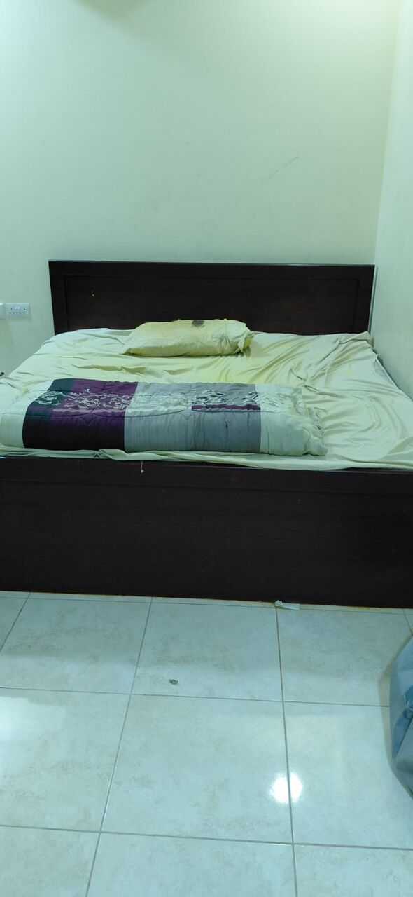 Mahooz, Furniture, BHD 2,  Bed, Coffee Table, Dining Table, Chairs, Water Bottle