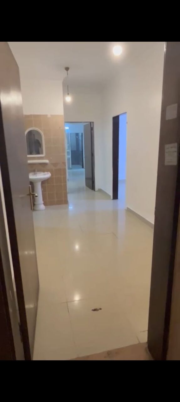 Al Naseem, Apartments, Flats, Houses & Villas, SAR 28500/year,  4 BR,  Family Apartment Ground Floor With Large 4 Beadrooms And 2 Bath Well Located