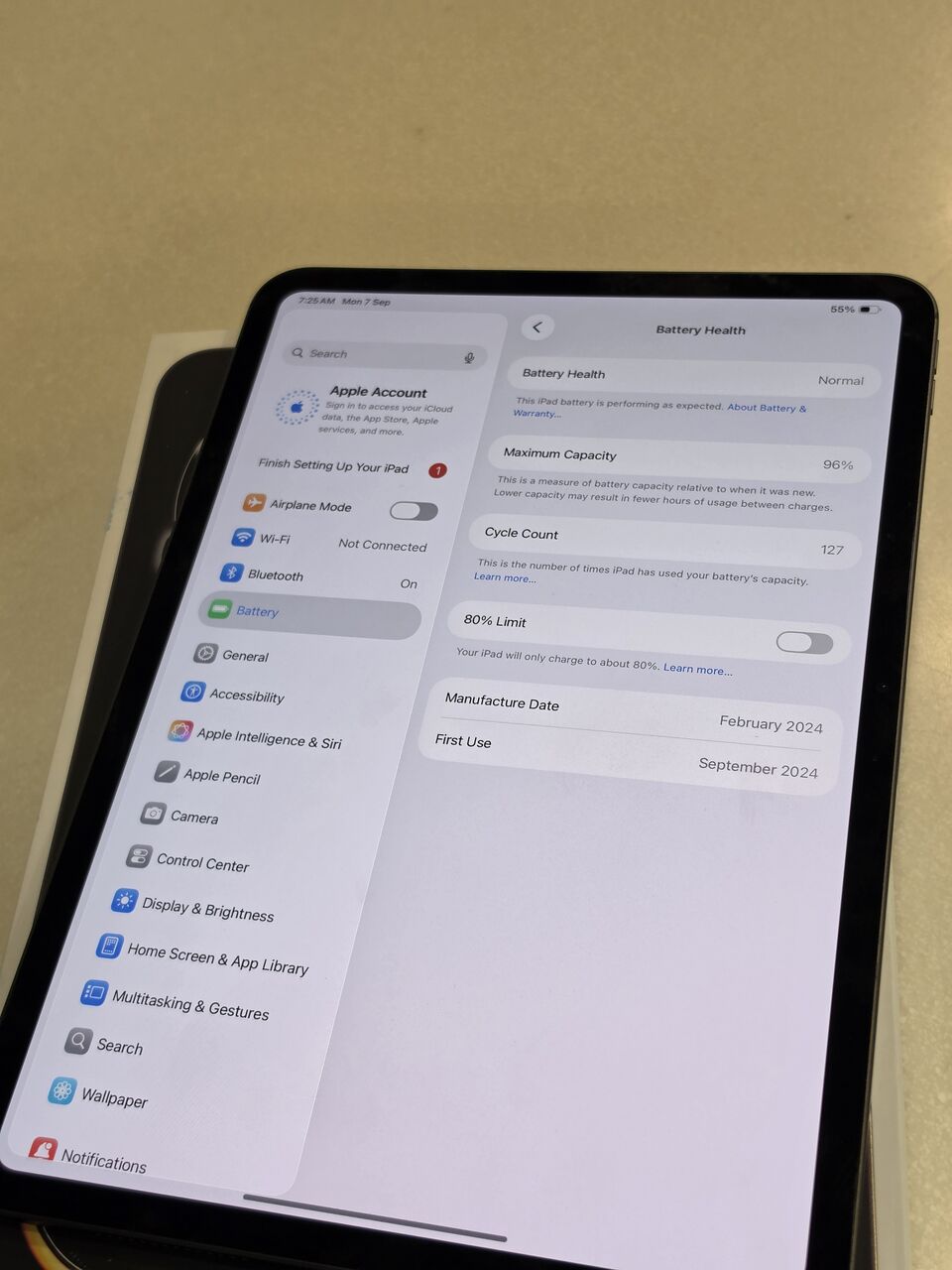 Dammam, Mobile Phones, SAR 3200,  IPad Pro M4