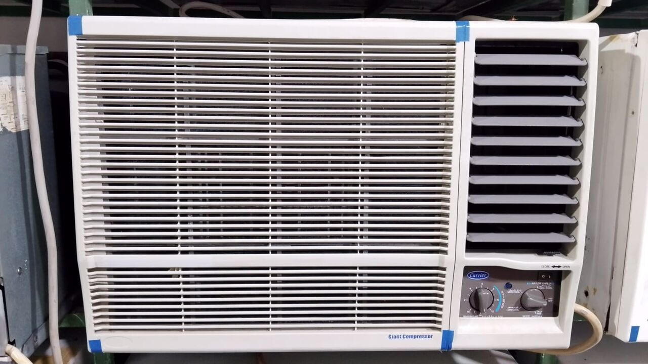 Salamah, Air Conditioners, SAR 1,  For Sale, Used, Clean, Almost New Window Air Conditioners, With Warranty, With Delivery