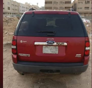 Jeddah, Vehicles, Cars & Trucks , SAR 7000,  FORD EXPLORER,  2006,  Automatic,  300000 KM,  URGENT SALE 7000SAR  @  SEVEN SEATER