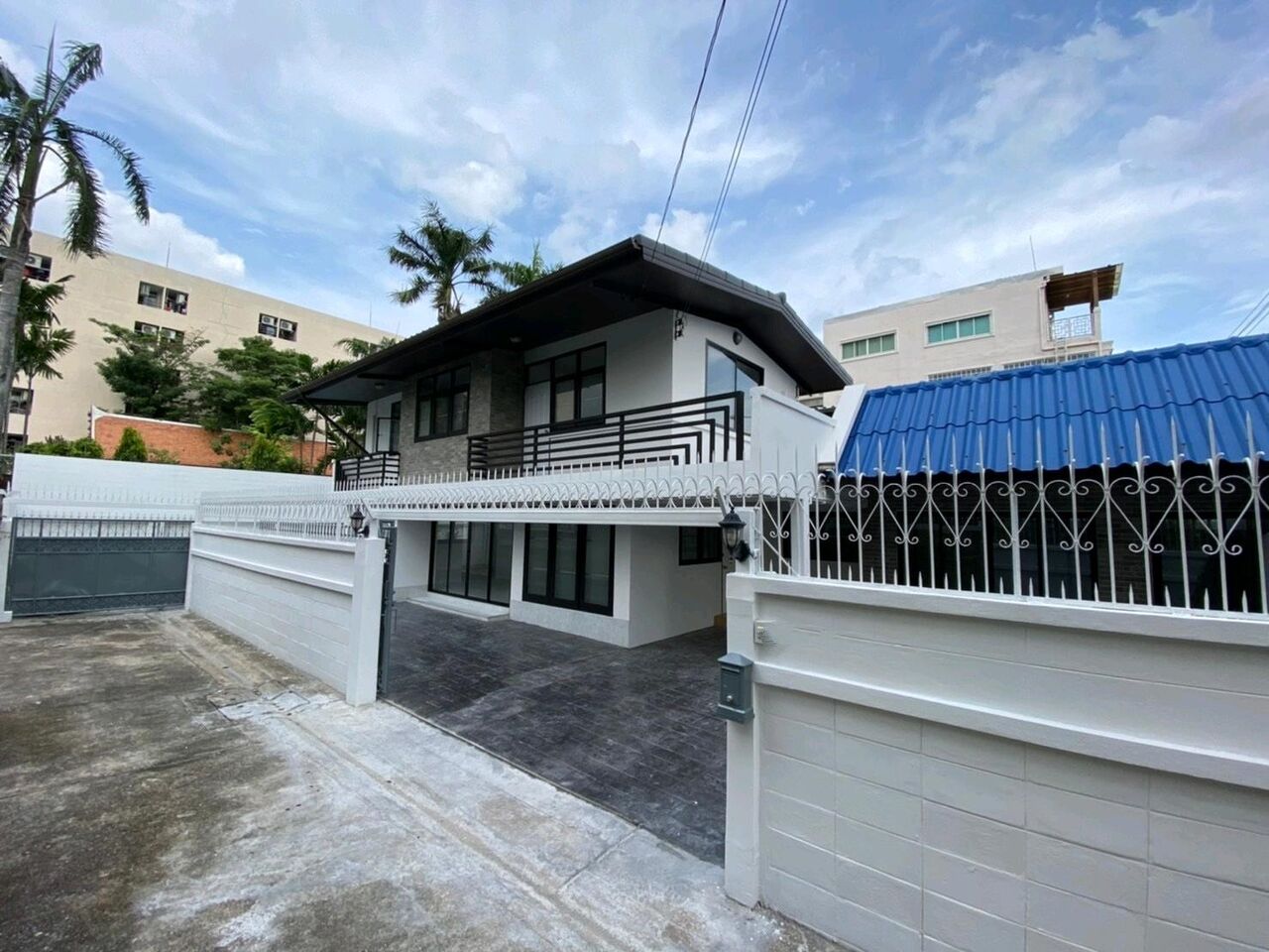 Bangkok, Villas, THB 70000,  60 Sq. Feet,  ให้เช่าบ้านหลังมุม ใกล้รถไฟฟ้า MRT สถ