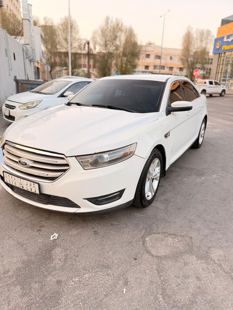 Al Malaz, Vehicles, Cars & Trucks , SAR 34000,  Ford Taurus,  2013,  Automatic,  330750 KM,  Good Condition Full Option