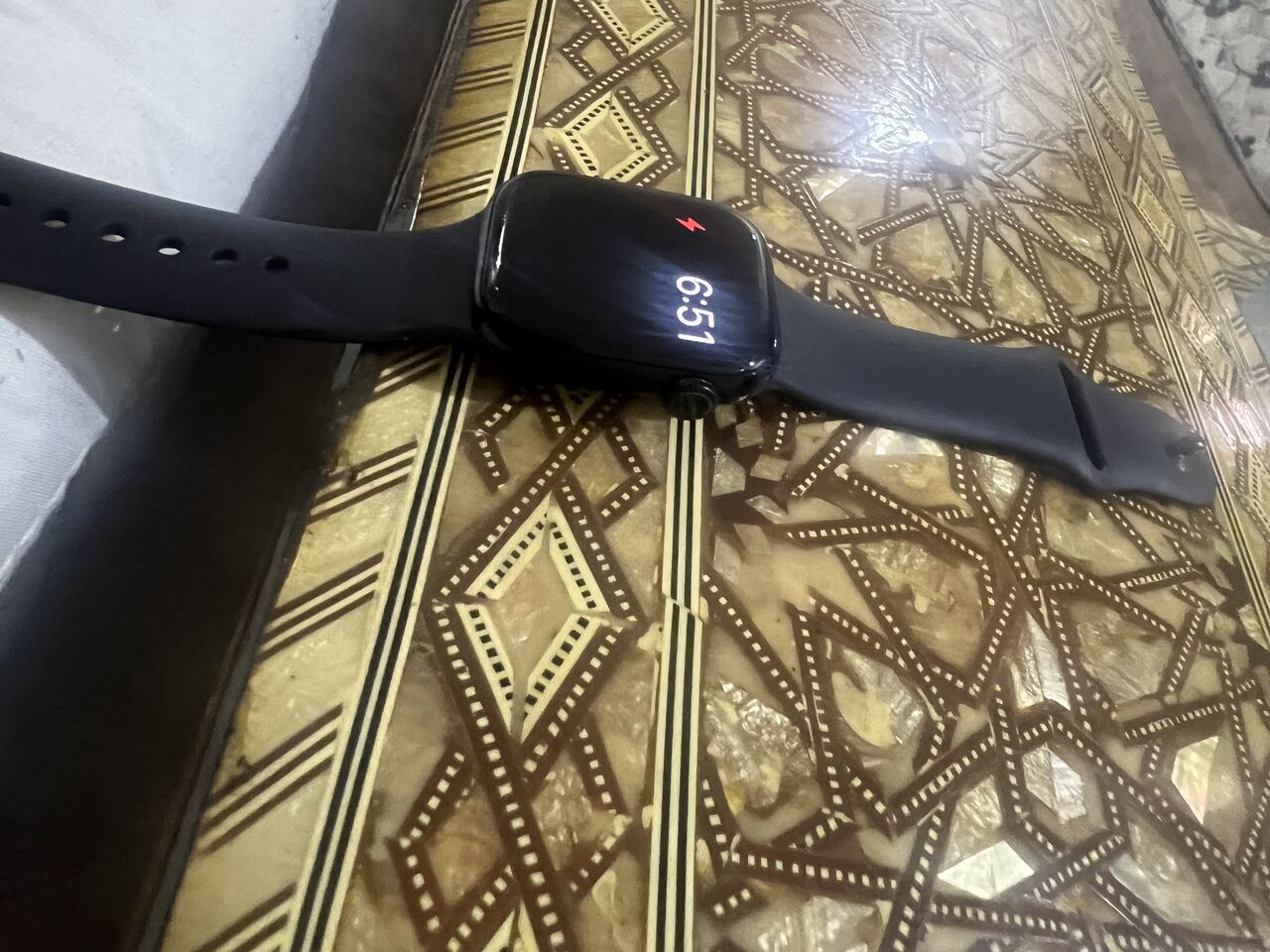 Jeddah, Watches, SAR 1000,  Apple Watch Model