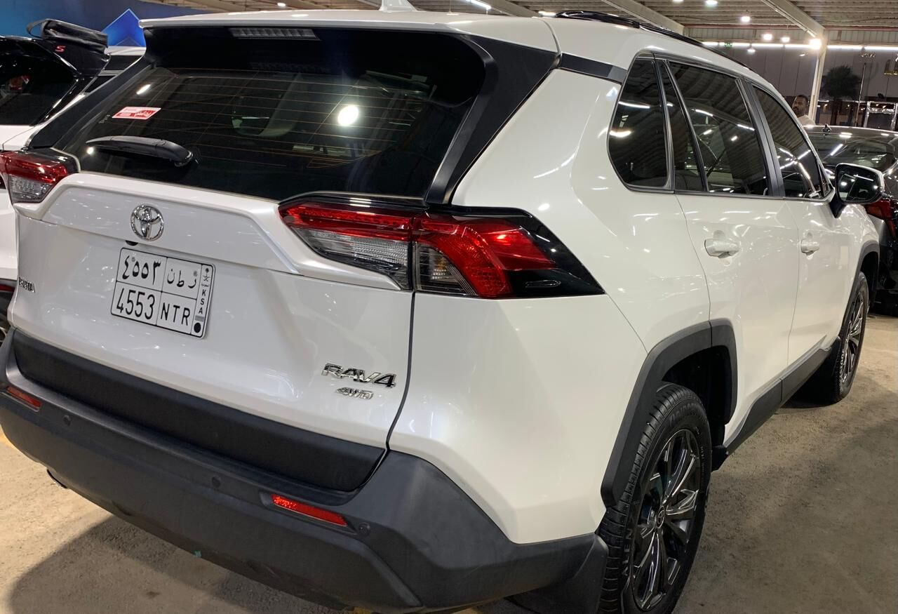 Riyadh, Vehicles, Cars & Trucks , SAR 91000,  TOYOTA RAV4 A,  2023,  Automatic,  40000 KM,  PUSH START BASMA 4X4 WHEEL DRIVE 2,0 LITER  FULL OPTION SUNROOF 100% ORIGINAL CONDITION