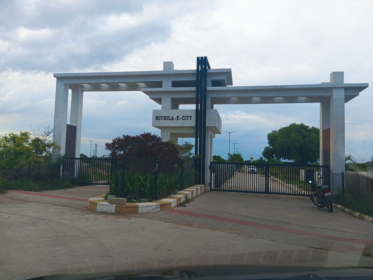 Hyderabad, Residential Plots, INR 24999,  165 Sq. Yard,  Mithila E City HMDA Plots In Ameerpet - Timmapur Near ORR Bangalore Highway
