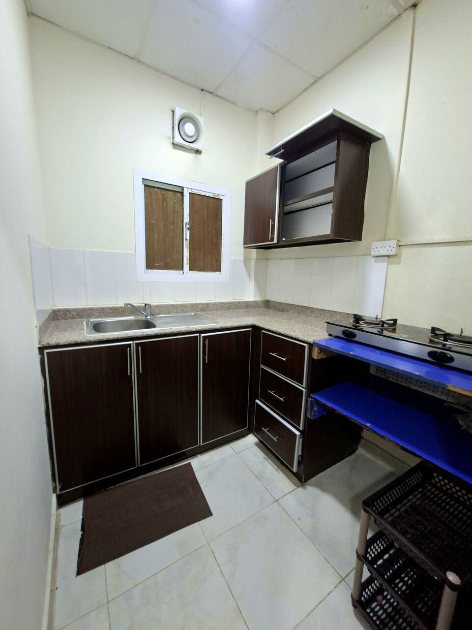 Gudaibiya, Apartments, Flats, Houses & Villas, BHD 160/month,  Furnished,  Studio,  Fully Furnished Studio With Unlimited Ewa In Gudaibiya,Lift,Neat & Clean Flat @ 35547951