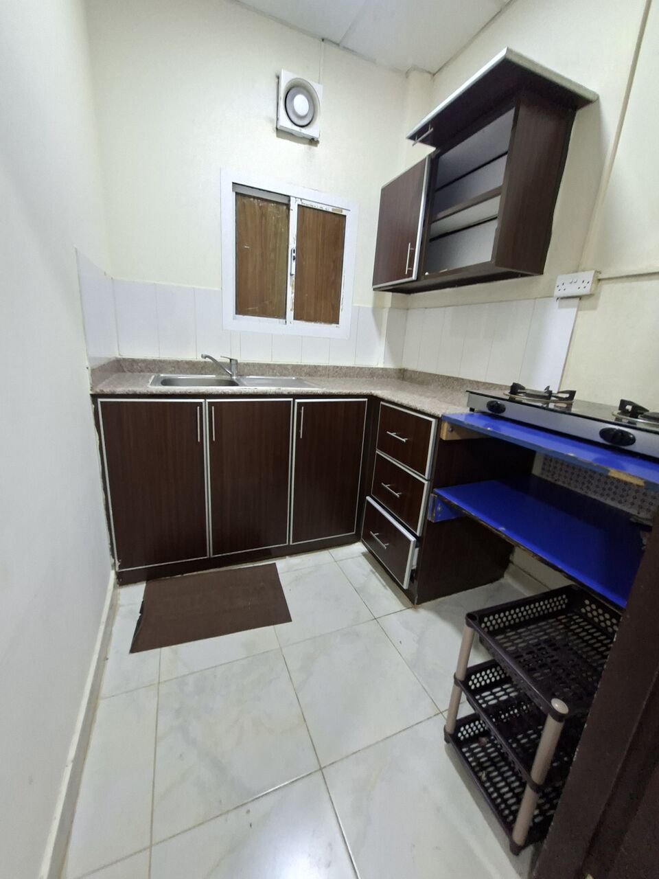 Gudaibiya, Apartments, Flats, Houses & Villas, BHD 160/month,  Furnished,  Studio,  Fully Furnished Studio With Unlimited Ewa In Gudaibiya,Lift,Neat & Clean Flat @ 35547951