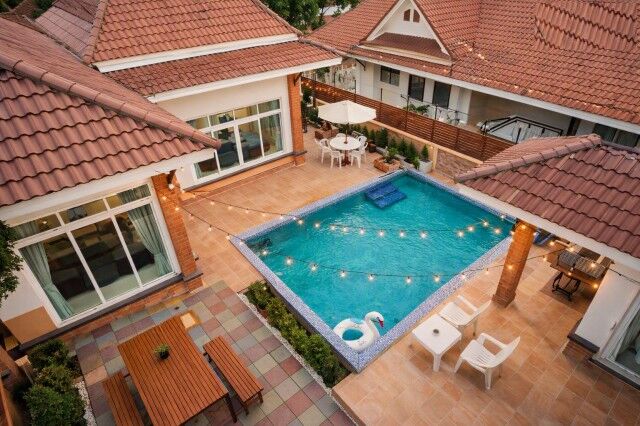 Bangkok, Villas, THB 37998,  100 Sq. Feet,  ใกล้ตลาดเอ็ม มาร์เก็ต 800 ม. บ้านพูลวิล