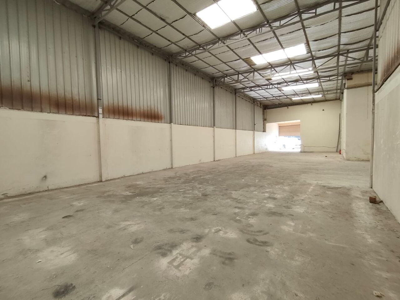 Hamala, Warehouses, BHD 600,  300 Sq. Meter,  Hamala:- Warehouse/Workshop On Rent,300 Sq Mtrs..