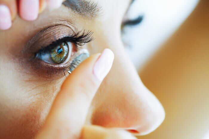 New York, Health, Enhance Your Look With Colored Contact Lenses For Blue Eyes!