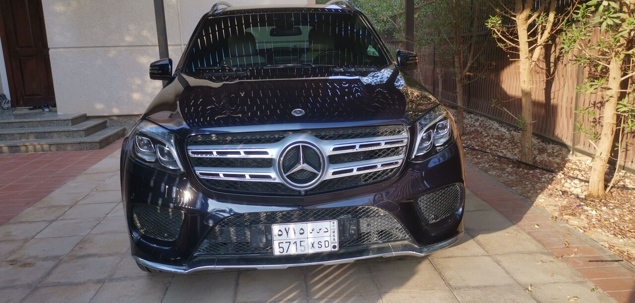 Riyadh, Vehicles, Cars & Trucks , SAR 95000,  Mercedes-Benz GLS,  2017,  Automatic,  195000 KM,   Mercedes GLS500