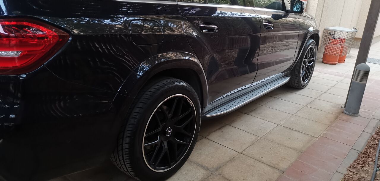 Riyadh, Vehicles, Cars & Trucks , SAR 95000,  Mercedes-Benz GLS,  2017,  Automatic,  195000 KM,   Mercedes GLS500