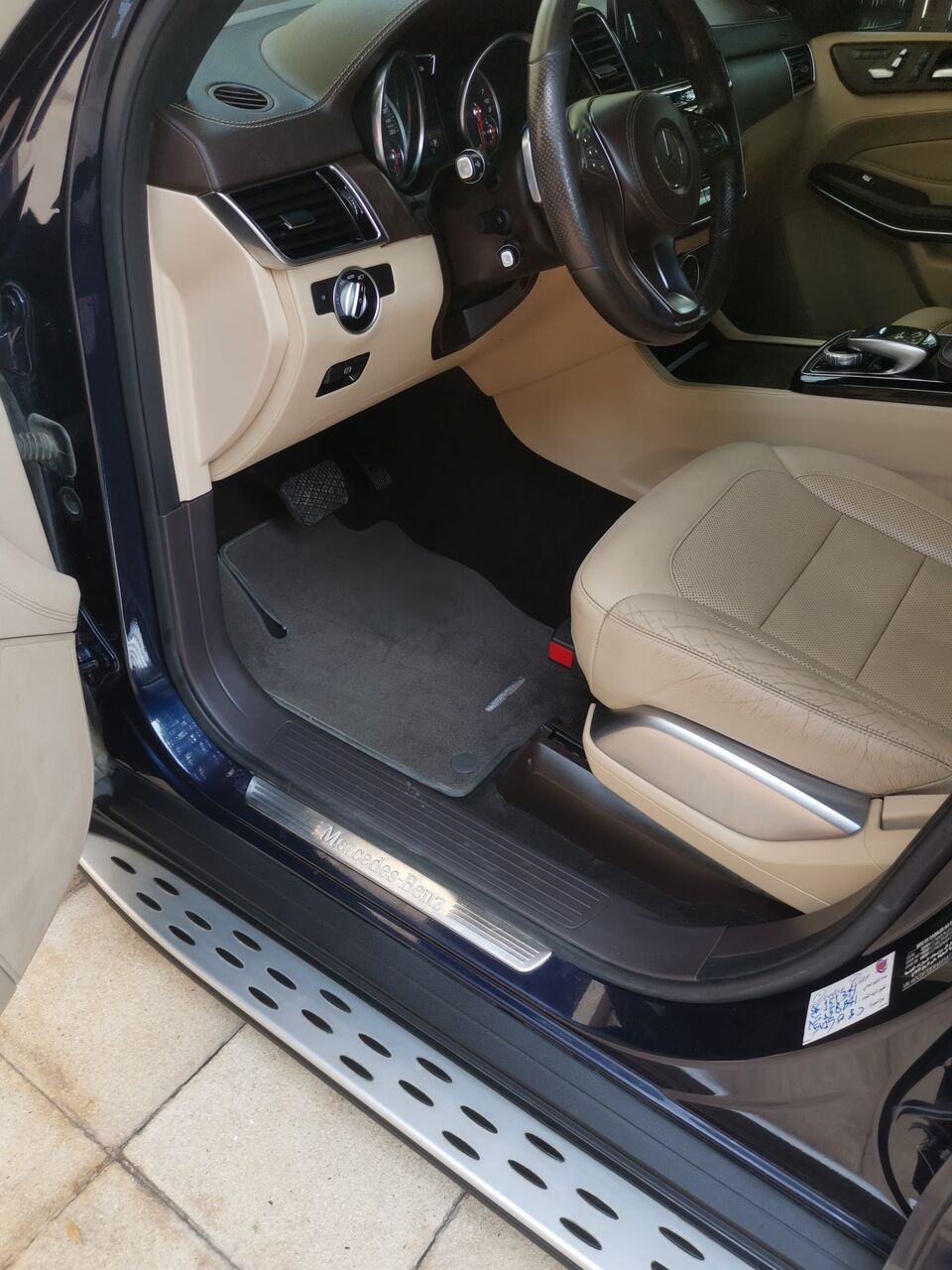 Riyadh, Vehicles, Cars & Trucks , SAR 95000,  Mercedes-Benz GLS,  2017,  Automatic,  195000 KM,   Mercedes GLS500