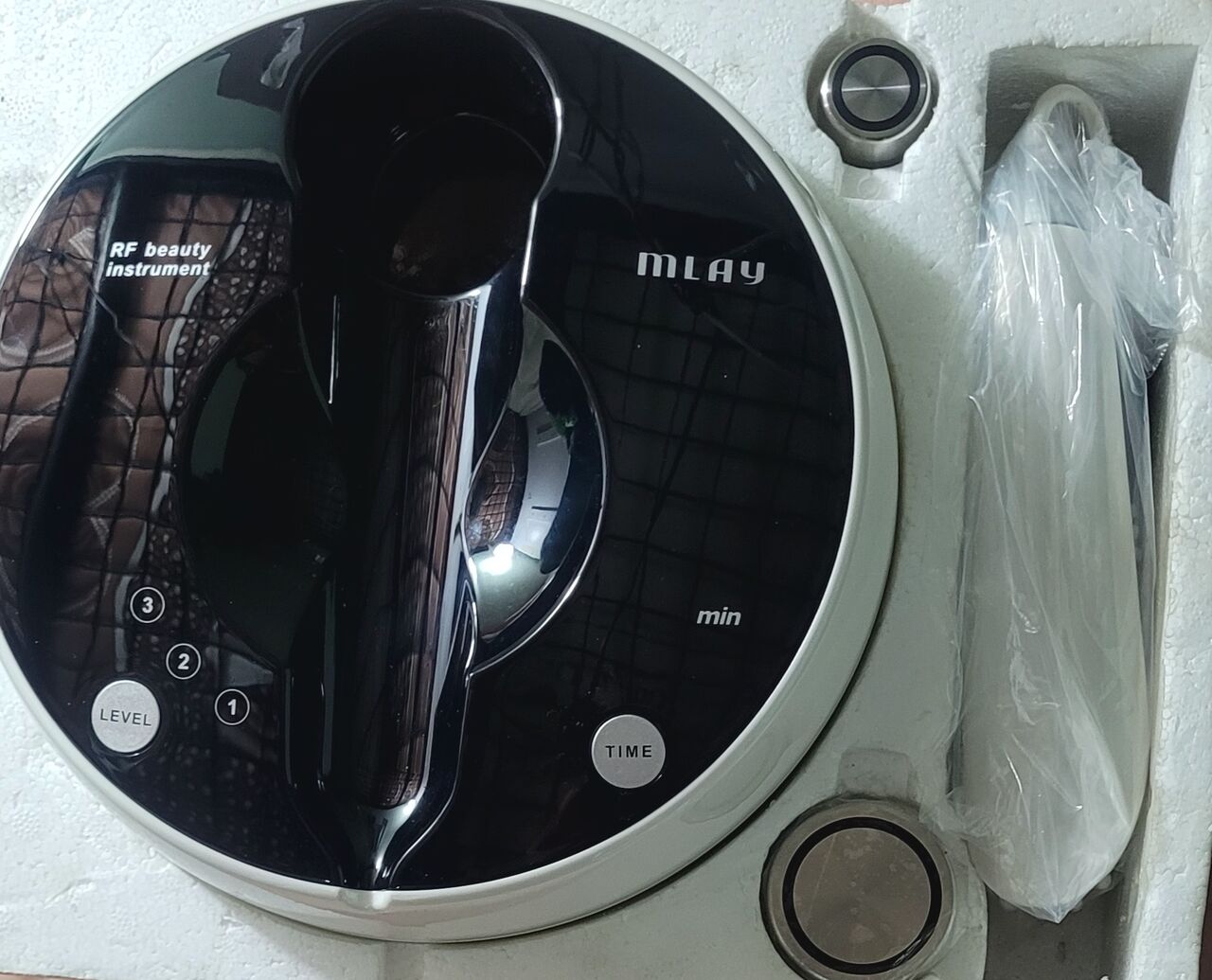 Riyadh, Appliances, SAR 600,  MLAY RF Radio Frequency Beauty Machine