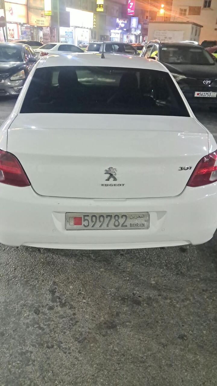 Gudaibiya, Vehicles, Cars & Trucks , BHD 1150,  PEUGEOT,  2016,  Automatic,  220736 KM,    Car For Sale